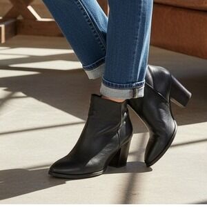 Thursday Boot Co Uptown Black Leather Pointed Toe Block Heel Ankle Boots Womens